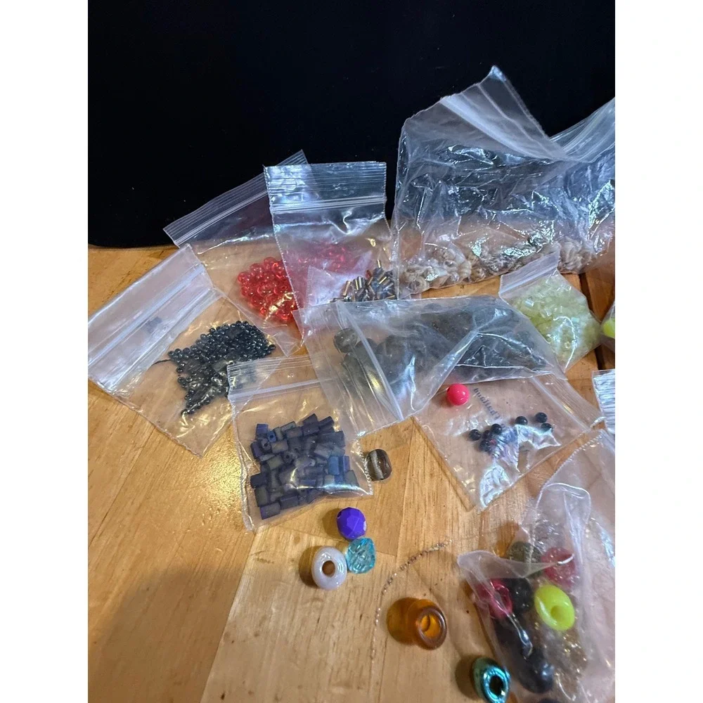 Mixed Jewelry‎ Making Craft Supply Lot Beads Shells Create-A-Craft Pin Backs